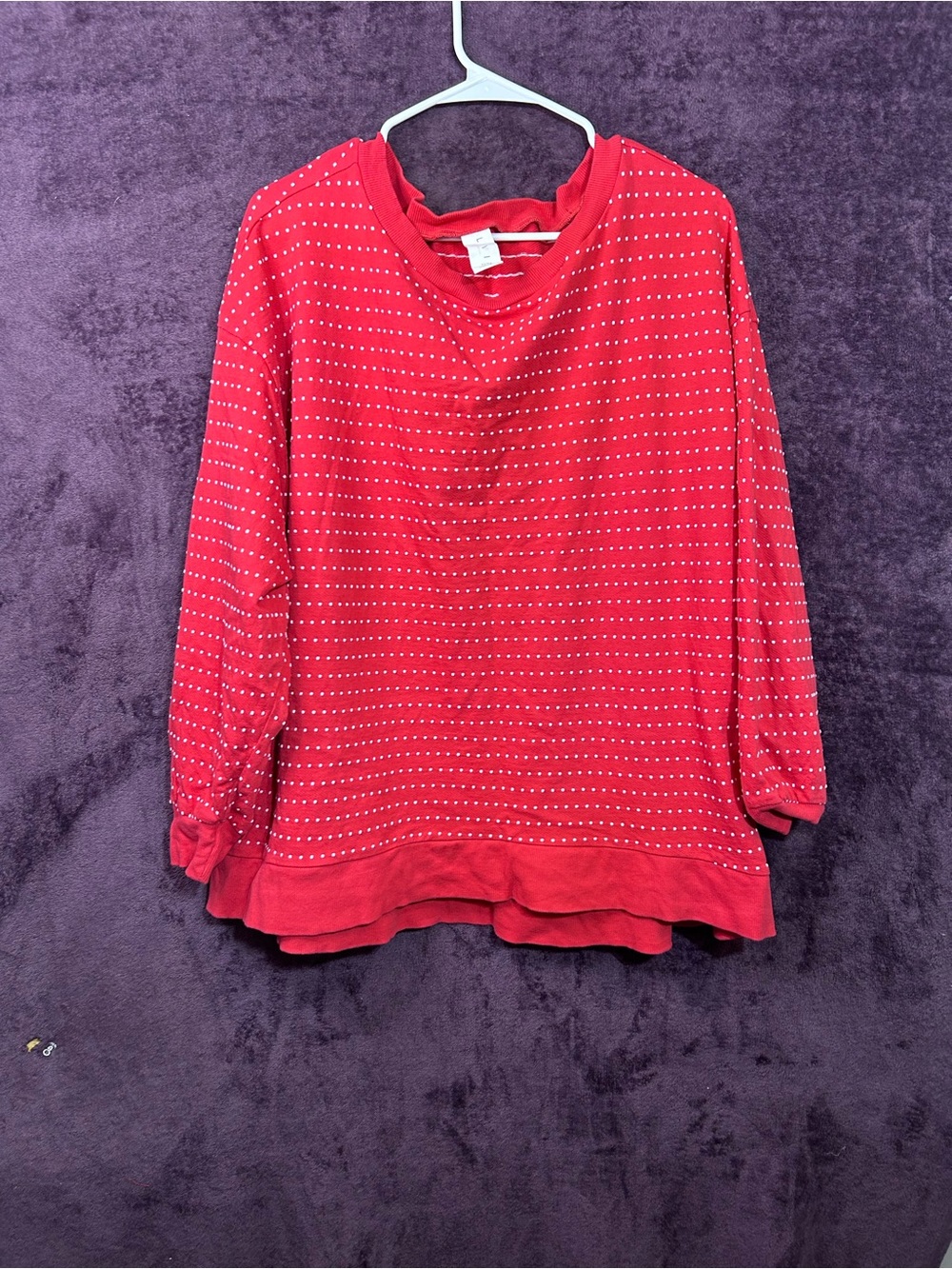 Livi Active Red Dotted Long Sleeve Pullover